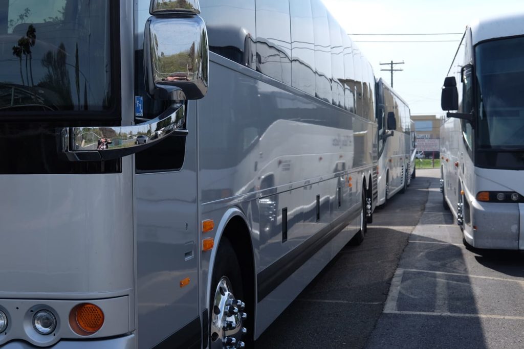 rent charter bus