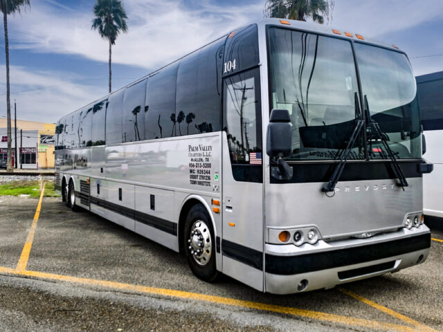 Prevost X3-45 Coach